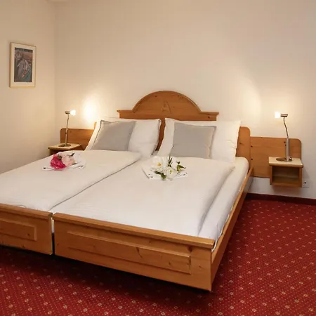 Apartment Chalet Abendrot Apartments-13 By Interhome * Grindelwald